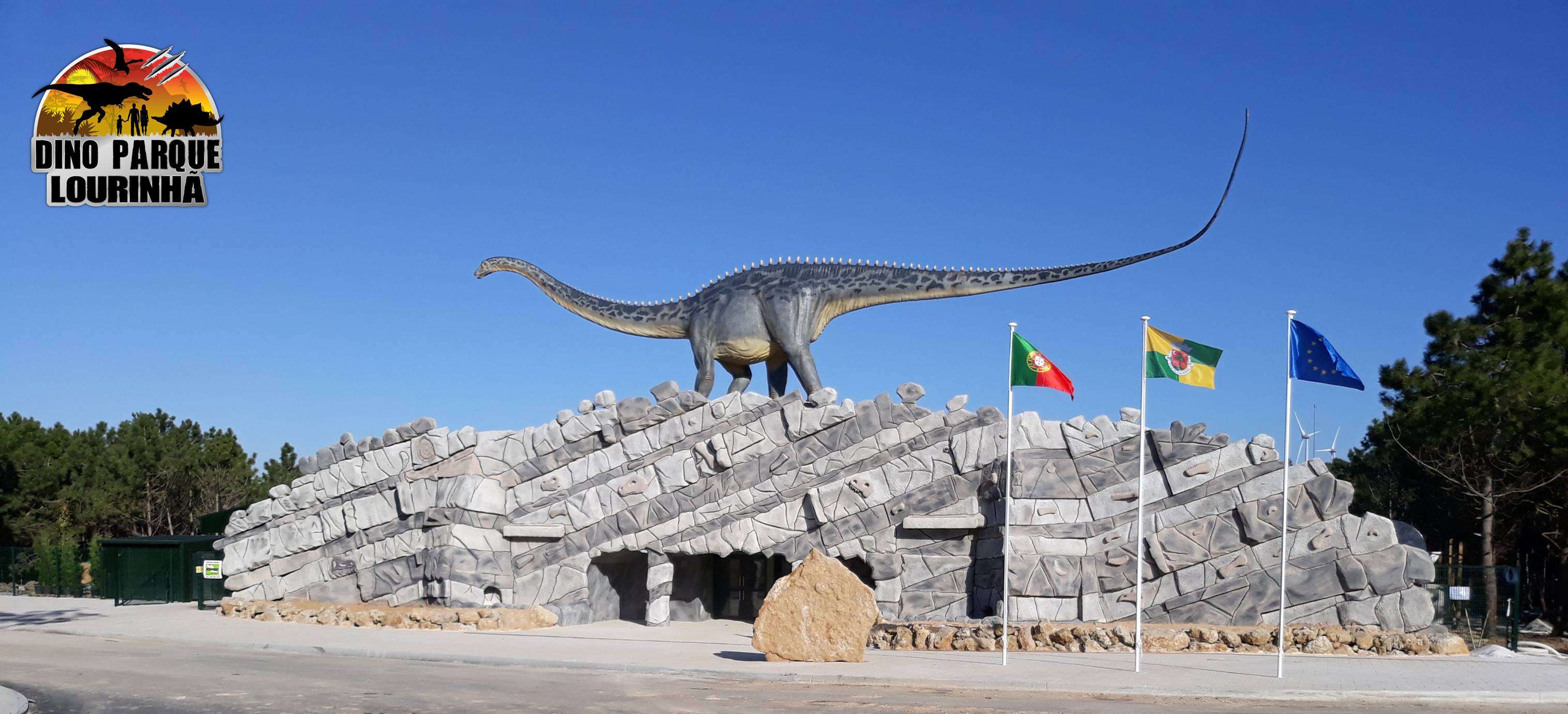 Portugal abre Dino Parque Lourinha, mega recinto temático de dinosaurios