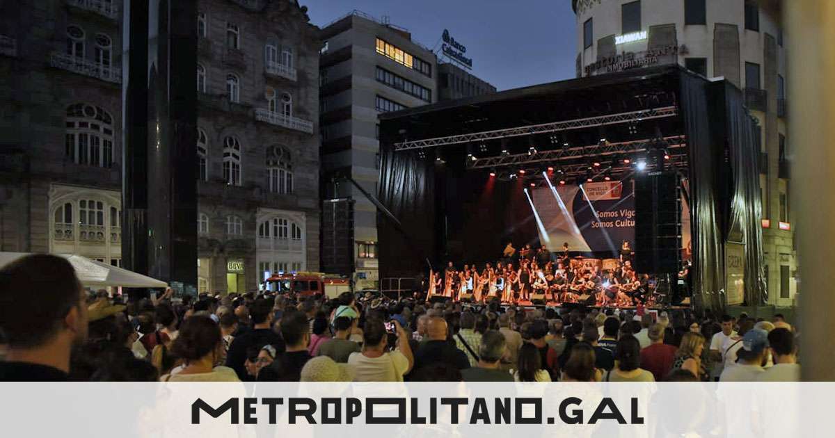 La Porta do Sol se llenará este finde de baile y conciertos con la