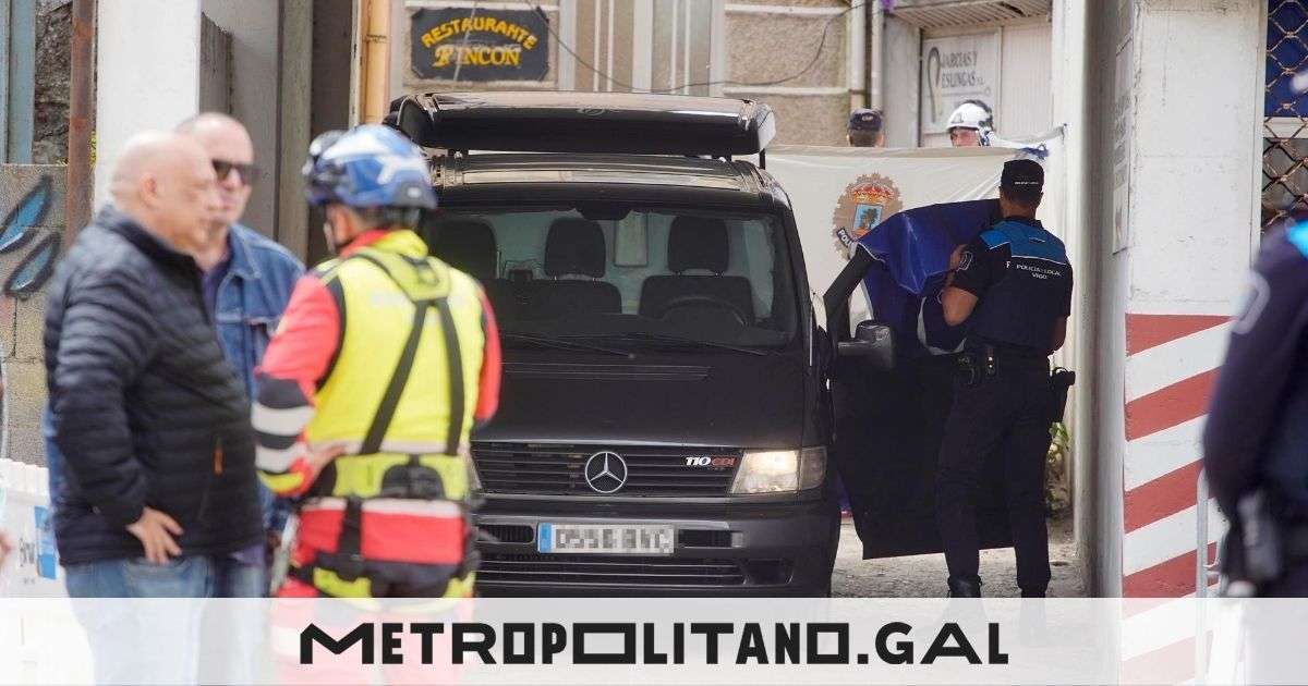 Muere un bombero en Vigo al derrumbarse una pared sobre él Metropolitano