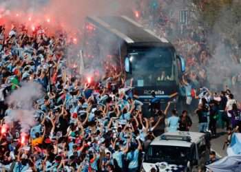 Uno de los recibimientos del celtismo al equipo vigués // FOTO: RC CELTA