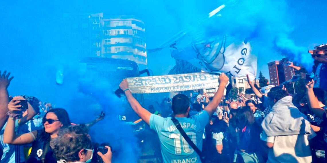 Imagen del bengaleo y bufandeo del celtismo ante el FC Barcelona // RC CELTA