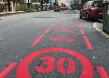 Carril bici compartido en Sanjurjo Badía