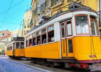 Tranvía en Lisboa // iStock