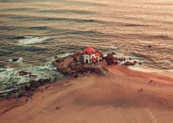 Casa do Senhor da Pedra // CM Vila Nova de Gaia