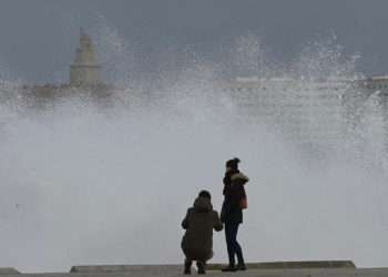 Imagen de Archivo de un temporaL en A Coruña // EUROPA PRESS