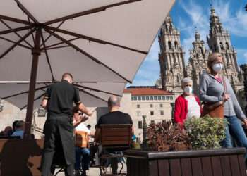 La terraza de un bar, en la plaza del Obradoiro, a 9 de octubre de 2021, en Santiago de Compostela // EUROPA PRESS