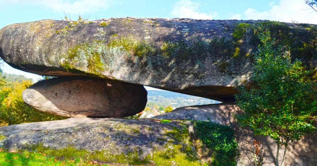 A Pena dos Namorados, un plan de leyenda por Ponteareas y alrededores