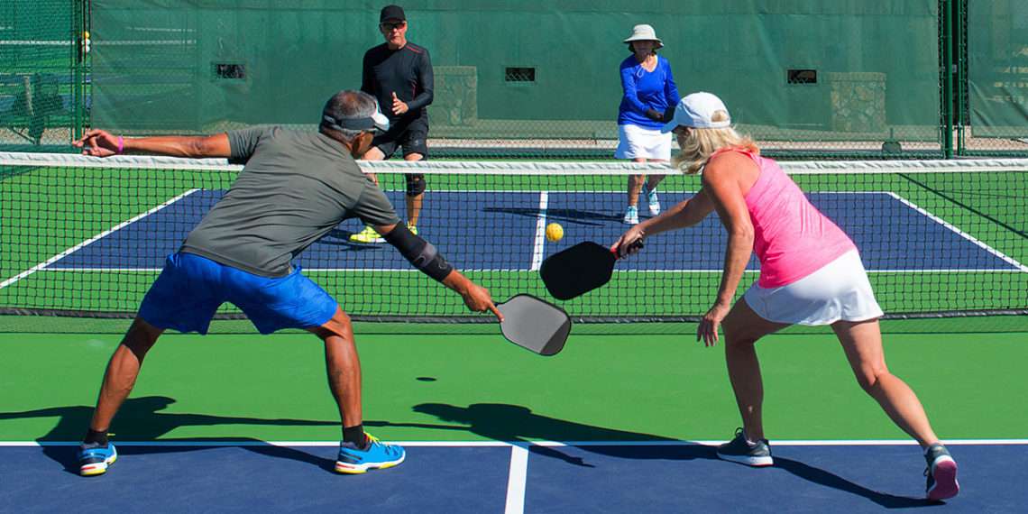 Pickleball, un deporte en auge // iStock/BHPix