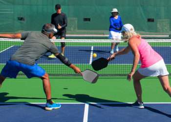 Pickleball, un deporte en auge // iStock/BHPix