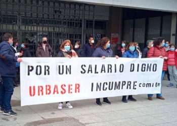 Protesta celebrada ante el Concello // CIG