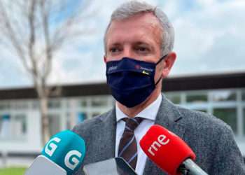 El vicepresidente primero de la Xunta, Alfonso Rueda, en declaraciones a los medios // EUROPA PRESS