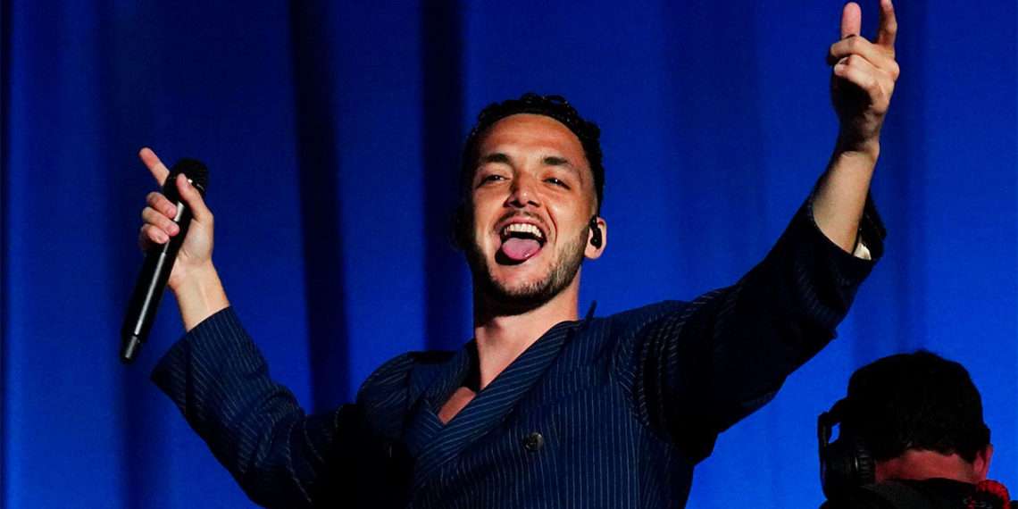 El cantante C. Tangana durante su actuación en el festival O Son do Camiño. - Álvaro Ballesteros - Europa Press