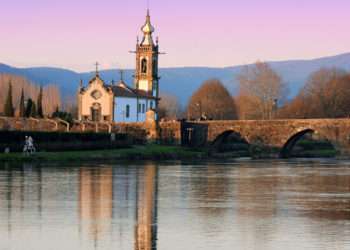 Ponte de Lima // iStock caravana