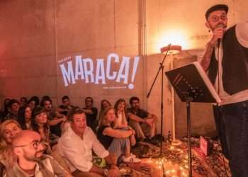Imagen del primer concierto de Sofar Sounds en Vigo // XAVI IGLESIAS