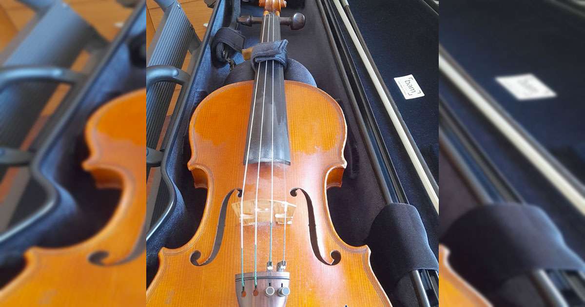 Roba un violín de 7.000€ en Vigo y lo vende a tienda de productos de segunda mano -