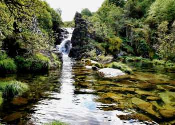 Fervenza de A Fírveda // Turismo Rías Baixas