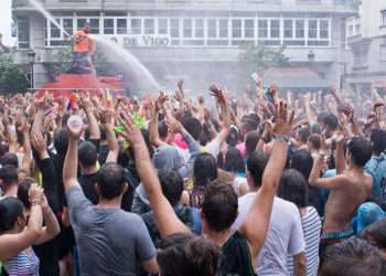 Imagen de una pasada edición de la Fiesta del Agua de Vilagarcía // TURISMO RÍAS BAIXAS