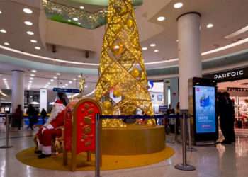 Papá Noel en el Gran Vía en años anteriores // Centro Comercial Gran Vía de Vigo