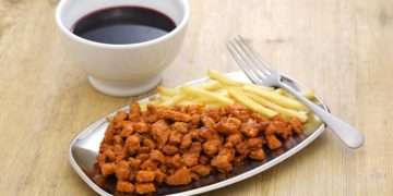 Llega la Festa da Zorza de Figueiró, en Tomiño, con "comida a esgalla" y vino gratis