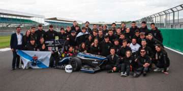 A escudería universitaria UVigo Motorsport "conquista" o circuíto de Silverstone cós seus vehículos