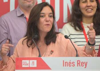 Archivo - La alcaldesa de A Coruña, Inés Rey, en un acto político. - M. Dylan - Europa Press - Archivo