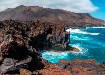 Imagen de El Hierro // SHUTTERSTOCK / Unai Huizi Photography