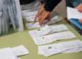Un escaño de Ourense podría cambiar con el voto de más de 29.000 gallegos emigrados