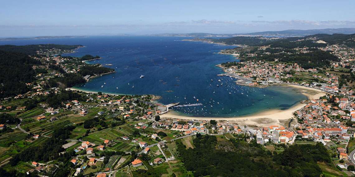 Panorámica de Aldán // SHUTTERSTOCK