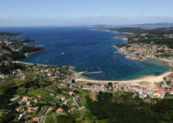 Panorámica de Aldán // SHUTTERSTOCK