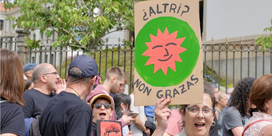 Archivo - Protesta de Altri. - César Arxina - Europa Press - Archivo