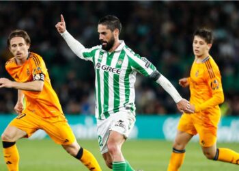 Partido de la Liga entre el Betis y el Real Madrid (Foto: Irina R. Hipolito/ Europa Press).