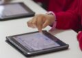 Colegio, aula, primaria, clase, niño, niña, niños, estudiando, estudiar, deberes, nuevas tecnologías, tablet - EUROPA PRESS