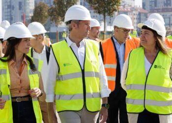 Allegue, Rueda y Ortiz este miércoles en Navia.
- DAVID CABEZÓN-XUNTA