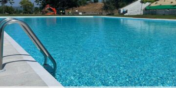 Guía de las piscinas municipales al aire libre para un chapuzón este verano en el área de Vigo