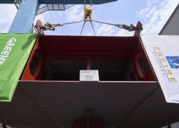 Puesta de quilla del nuevo velero de Greenpeace
- FREIRE SHIPYARD