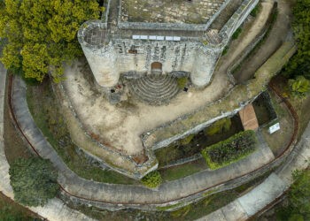 CASTELO DE SOBROSO