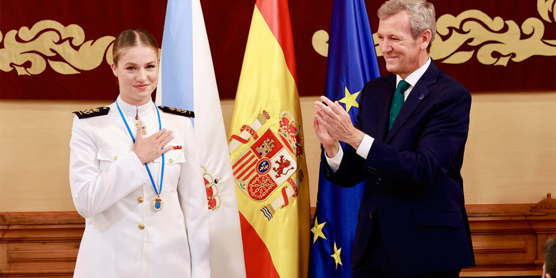 La Princesa Leonor, tras recibir la Medalla de Galicia // CASA REAL