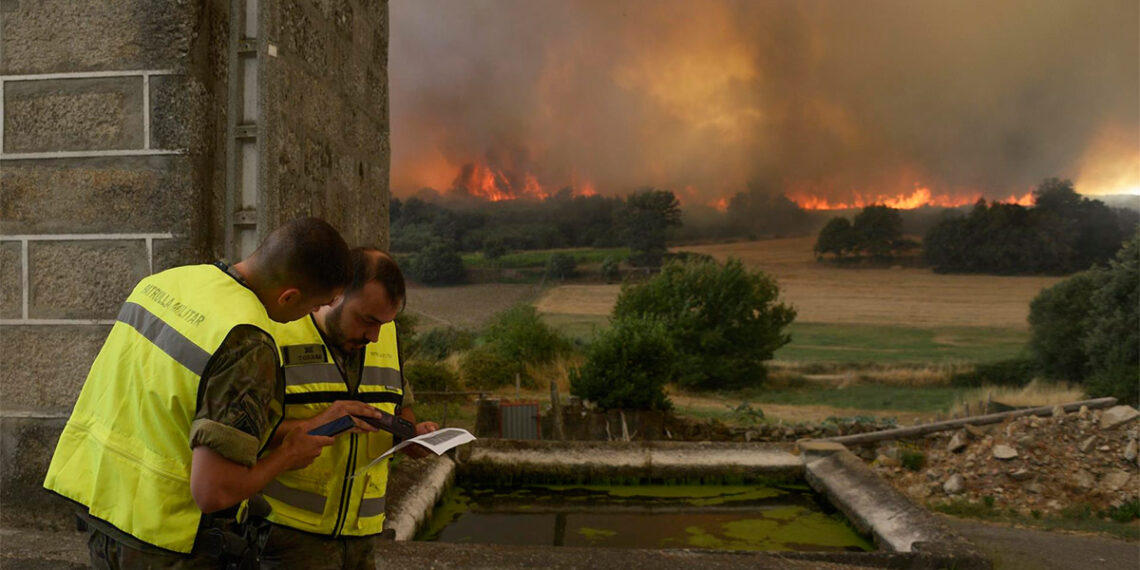 Incendio forestal declarado en Cualedro // EUROPA PRESS