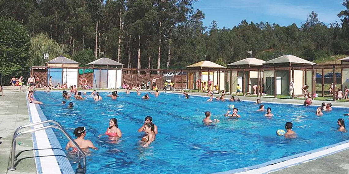 Piscina de Moeche