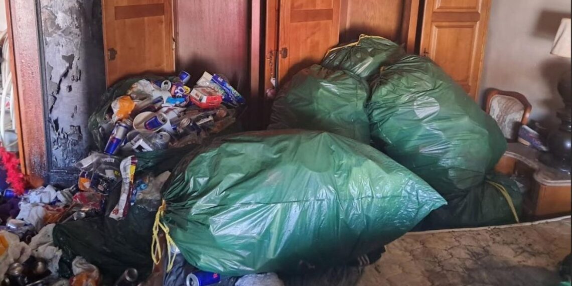 Detenido en Vigo tras ser rescatado por los bomberos de un incendio que él mismo provocó