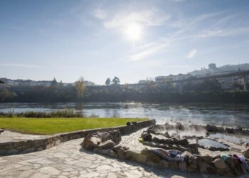 Estas son las termas al aire libre para un relajante baño este otoño en Galicia y el norte de Portugal