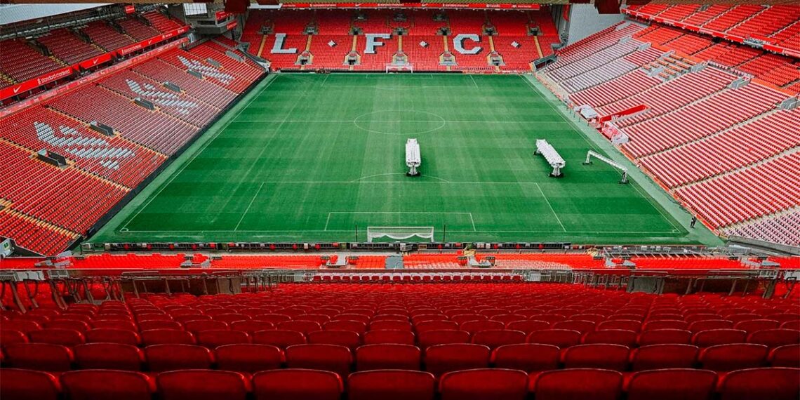 Vigo "inicia" la reforma de Tribuna para que Balaídos sea sede del Mundial, tendrá un nivel como The Kop