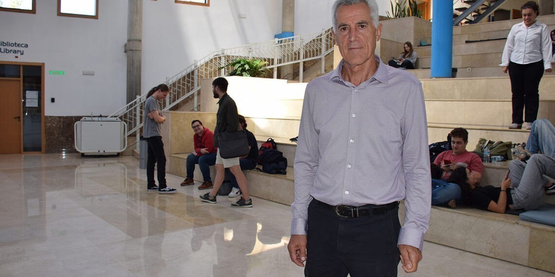 A xubilación do exreitor Domingo Docampo pon en valor a súa "constante busca da excelencia"