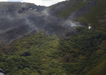 Vista de la sierra quemada, a 7 de septiembre de 2025, en Casaio, Ourense, Galicia (España).
- Rosa Veiga - Europa Press