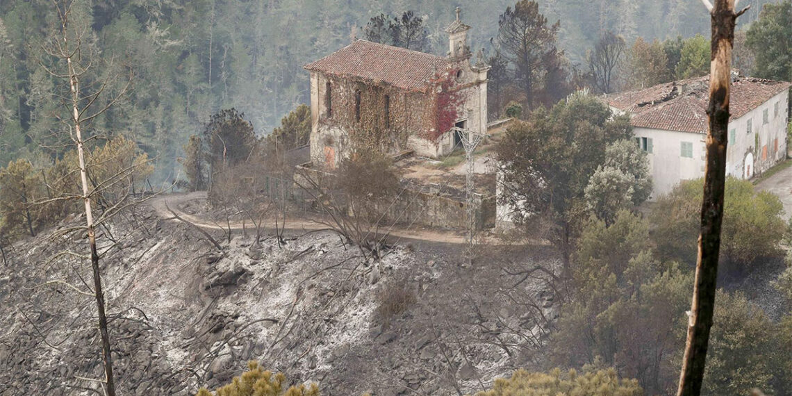 El PP veta investigar los incendios que arrasaron Ourense y el BNG censura las "negligencias"