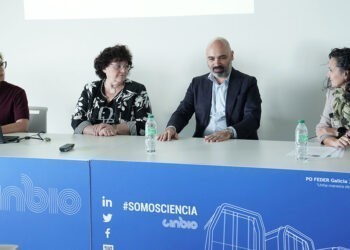 Expertos reclaman na UVigo máis financiamento para mellorar a supervivencia das persoas con cancro