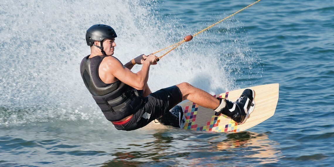 Surf, rafting o kayak, así es el Augaventura de otoño de la UVigo para todos los públicos
