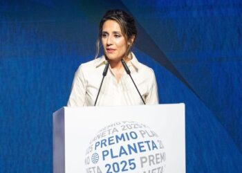 La finalista del Premio Planeta y su deseo de ambientar una novela en Vigo: "Es fantástico"