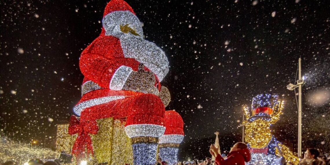 Portugal reta a Vigo y pone fecha a una asombrosa Navidad con el Papá Noel "más grande del mundo"