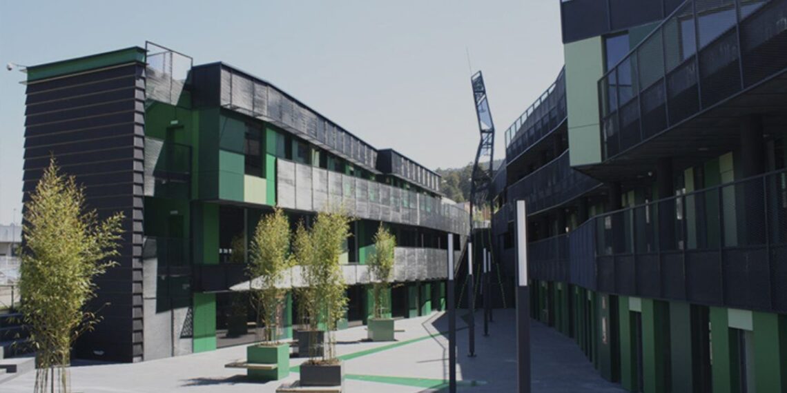 Vigo demolerá cinco construcciones para ampliar el PTL con nuevas zonas comerciales e industriales